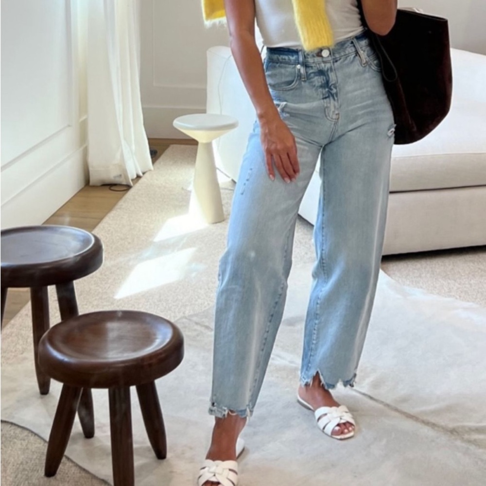 Frame Denim high rise barrel Jean. NWOT.